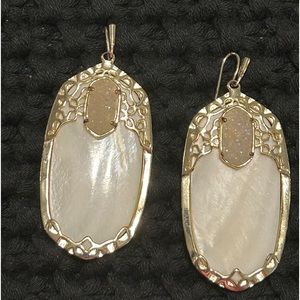Kendra Scott Deva earrings